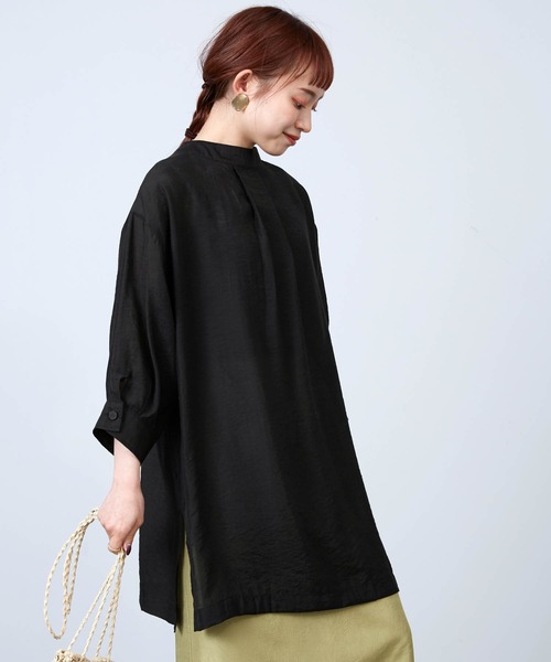 mikke(ミッケ)の「2WAYチョーカー風 バルーンスリーブ オーバーサイズブラウス(シャツ/ブラウス・レディース・ブラック/オフホワイト/グリーン・FREE)」の14枚目の写真