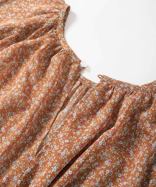 Crisp（クリスプ）の「フラワーシフォンプリーツワンピース（ワンピース・レディース・ネイビー/ブラウン・FREE）」の11枚目の写真