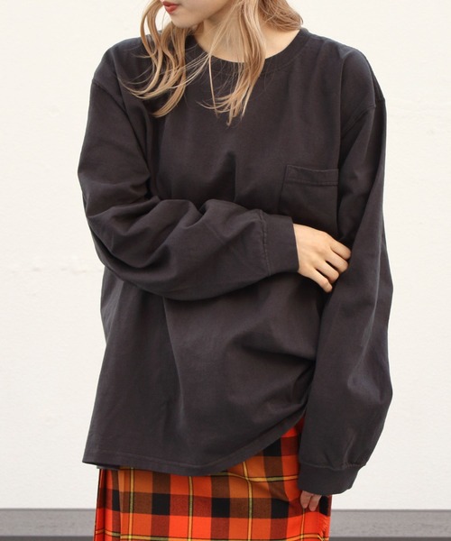 Goodwear(Since1983)(グッドウェア)の「Goodwear/グッドウェア ロングスリーブポケットTEEビッグ LONGSLEEVE POCKET TEE BIG(Tシャツ/カットソー・レディース・ホワイト/パープル/ナチュラル/スミクロ・XXL)」の2枚目の写真