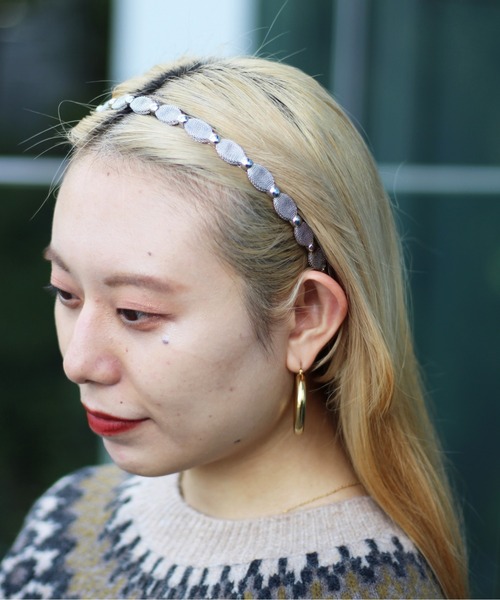 Ray BEAMS（レイビームス）の「RBS / メッシュチェーン カチューシャ（その他ヘアアクセサリー・レディース・シルバー/ゴールド・ONE SIZE）」の10枚目の写真