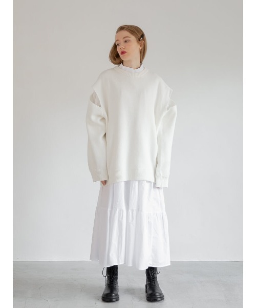 Ayla(アイラ)の「cut design sweater(ニット/セーター・レディース・ホワイト/ブラック・FREE)」の7枚目の写真