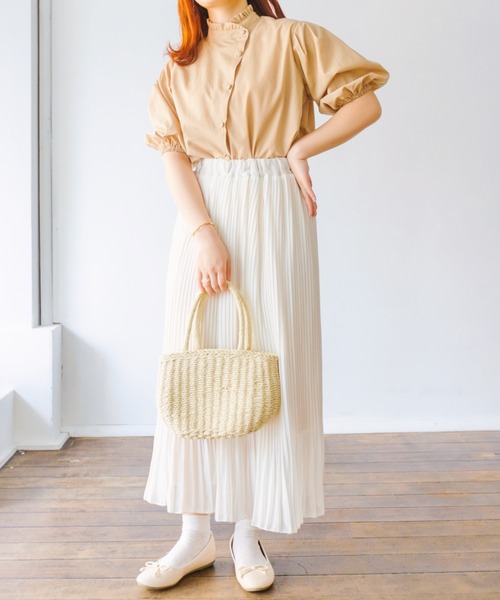 nemne store(ネンネストア)の「マカロンを焼くアシメフリルシャツ(シャツ/ブラウス・レディース・ベージュ/オフホワイト/チェック・フリー)」の8枚目の写真