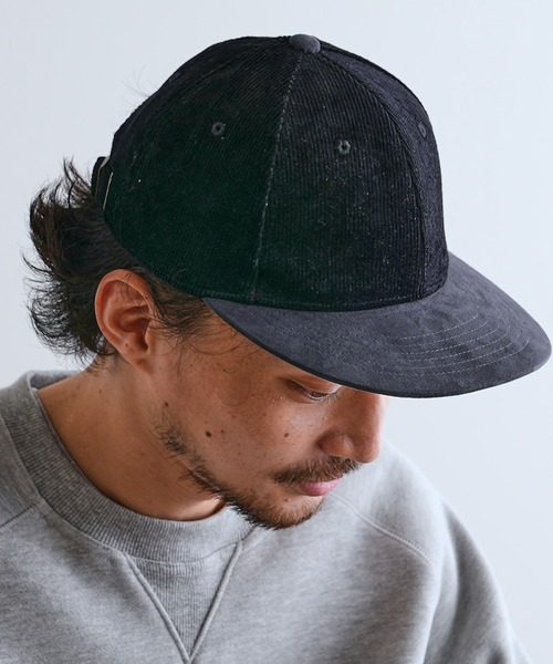 CIAOPANIC TYPY(チャオパニックティピー)の「配色コーデュロイキャップ(キャップ・メンズ・ブラック/ベージュ/カーキ・ONE SIZE)」の2枚目の写真