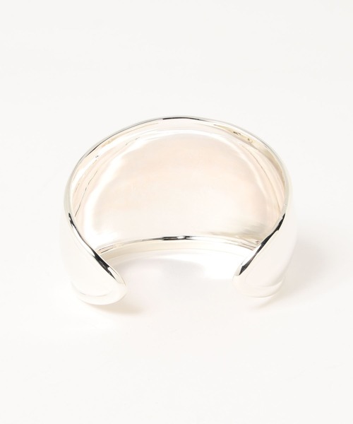 BABYLONE（バビロン）の「JAMIRAY / シエルバングル（バングル/リストバンド・レディース・シルバーグレー・FREE）」の4枚目の写真