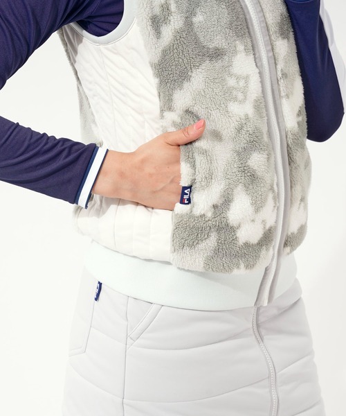 FILA(フィラ)の「【FILA GOLF/フィラゴルフ】セットアイテム 上下着脱式 ワンピース ワンポイントロゴ ボアフリース ベスト 中綿入りスカート(ワンピース・レディース・カーキ/グレー/ブラック・M/L/LL)」の5枚目の写真