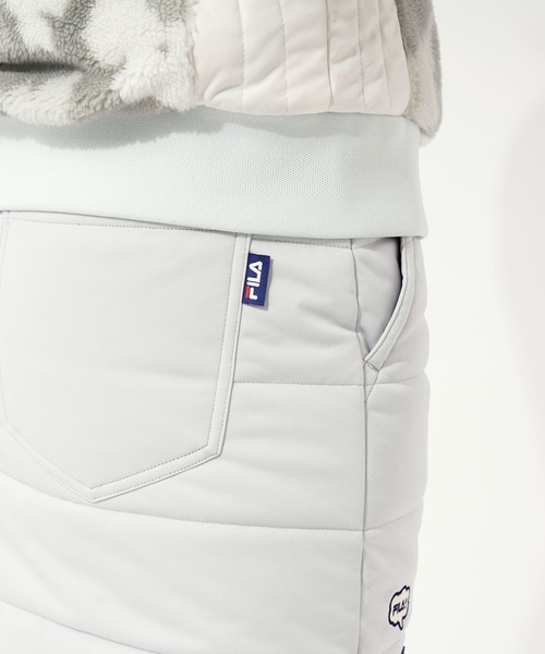FILA(フィラ)の「【FILA GOLF/フィラゴルフ】セットアイテム 上下着脱式 ワンピース ワンポイントロゴ ボアフリース ベスト 中綿入りスカート(ワンピース・レディース・カーキ/グレー/ブラック・M/L/LL)」の9枚目の写真