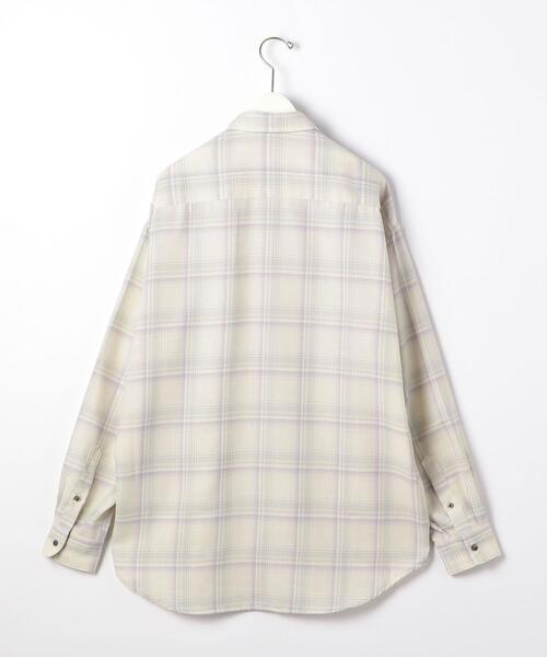 BRACTMENT（ブラクトメント）の「＜BRACTMENT（ブラクトメント）＞TWチェック ボタンダウン シャツ（シャツ/ブラウス・メンズ・ライトグレー・36/38/40）」の2枚目の写真