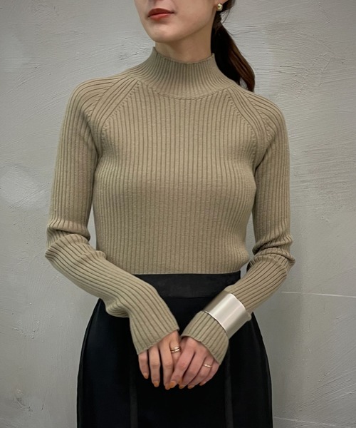 &g'aime(アンジェム)の「【&g’aime】ウォッシャブルウールリブニット(ニット/セーター・レディース・ブラック/カーキ/ライトグレー/ブラウン・FREE)」の14枚目の写真