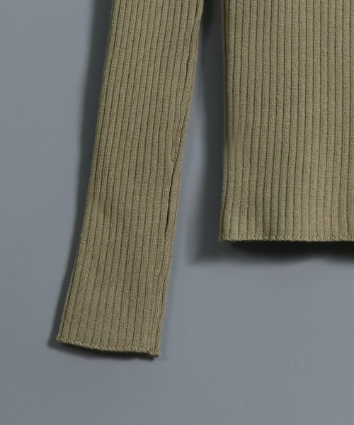 &g'aime(アンジェム)の「【&g’aime】ウォッシャブルウールリブニット(ニット/セーター・レディース・ブラック/カーキ/ライトグレー/ブラウン・FREE)」の12枚目の写真