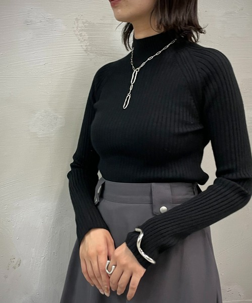 &g'aime(アンジェム)の「【&g’aime】ウォッシャブルウールリブニット(ニット/セーター・レディース・ブラック/カーキ/ライトグレー/ブラウン・FREE)」の5枚目の写真