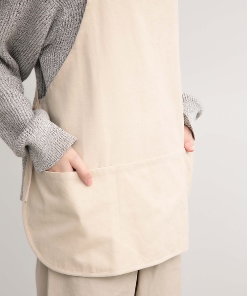 COCO WALK（ココウォーク）の「COCOWALK:親子シェアエプロン（エプロン・レディース・ブラック/ナチュラル/カーキ・FREE）」の13枚目の写真