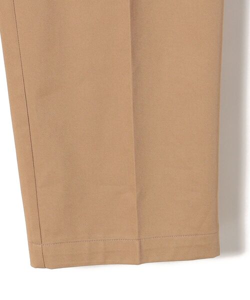 SHIPS(シップス)の「〈手洗い可能〉ベーシックセミテーパードチノパンツ◇(チノパンツ・レディース・ベージュ/ネイビー/ライトグレー系/オリーブ・LARGE/MEDIUM/SMALL)」の12枚目の写真