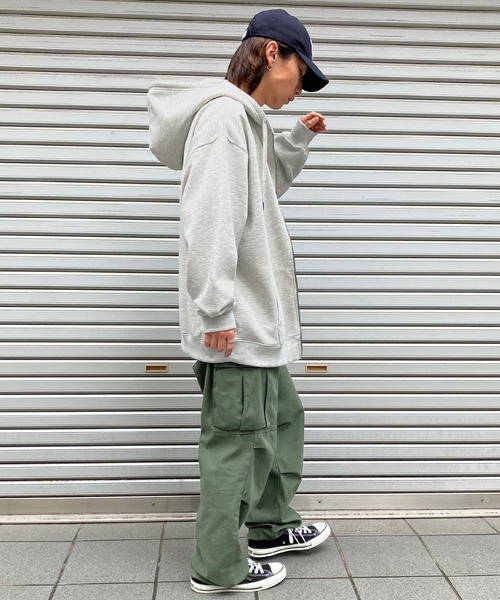 Snap club（スナップクラブ）の「【Snap club】裏起毛ワンポイント刺繍ロゴ オーバーサイズ フルジップパーカー（パーカー・メンズ・ブラック/オートミール/ネイビー/グリーン系/グレー系/ブラック系・M/L）」の17枚目の写真