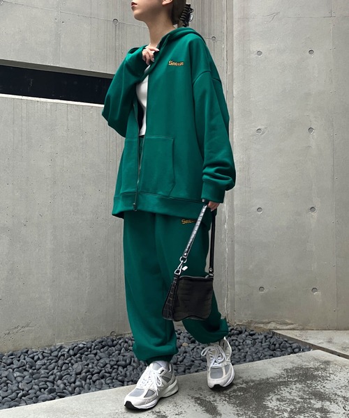 Snap club】裏起毛ワンポイント刺繍ロゴ オーバーサイズ フルジップ