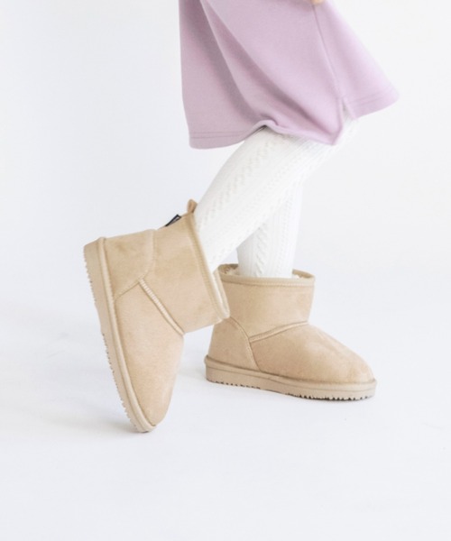 BRANSHES(ブランシェス)の「フェイクムートンブーツ(ブーツ・キッズ・ブラック/ベージュ/グレー/ピンク/キャメル・15.0cm/16.0cm/17.0cm/18.0cm/19.0cm/20.0cm/21.0cm/14.0cm)」の4枚目の写真