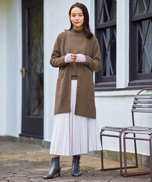 J.PRESS(ジェイプレス)の「【洗える】AIR WOOL ハイネック ニット(ニット/セーター・レディース・ベージュ系/ブラック系/ダルブルー系/ダークブラウン系/パープル系/グレー系・T13/T15)」の10枚目の写真
