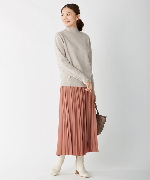 J.PRESS(ジェイプレス)の「【洗える】AIR WOOL ハイネック ニット(ニット/セーター・レディース・ベージュ系/ブラック系/ダルブルー系/ダークブラウン系/パープル系/グレー系・T13/T15)」の13枚目の写真
