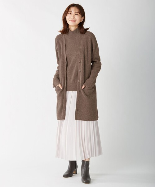J.PRESS(ジェイプレス)の「【洗える】AIR WOOL ハイネック ニット(ニット/セーター・レディース・ベージュ系/ブラック系/ダルブルー系/ダークブラウン系/パープル系/グレー系・T13/T15)」の16枚目の写真