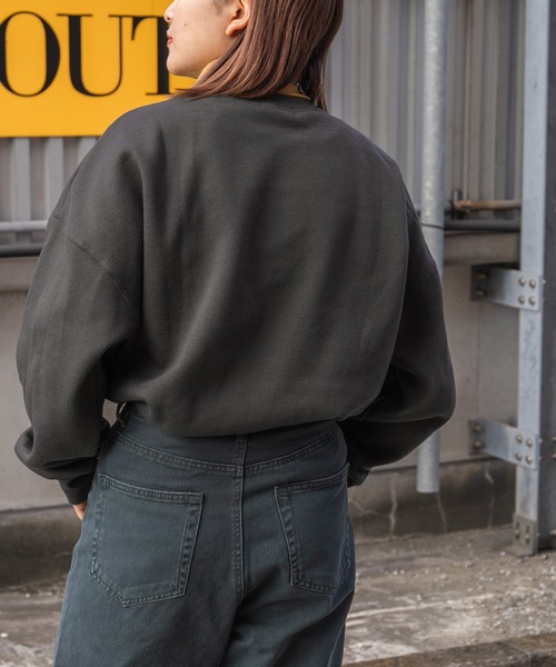 kutir(クティール)の「レイヤード風ハイネックスウェット(スウェット・レディース・チャコールグレー/ダークブラウン/グリーン/ラベンダー/オートミール・FREE)」の13枚目の写真