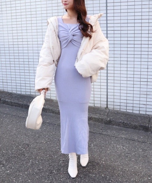 MIIA（ミーア）の「【ZOZO限定】ねじりマーメイドニットワンピース（ワンピース・レディース・ブラック/ブラウン/ブルー・FREE）」の22枚目の写真