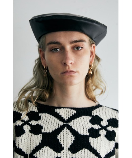 MOUSSY（マウジー）の「F／LEATHER ベレー（ハンチング/ベレー帽・レディース・ブラック/ベージュ・FREE）」の2枚目の写真