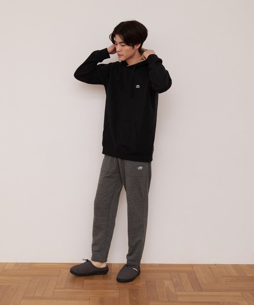 OUTDOOR PRODUCTS APPAREL(アウトドアプロダクツアパレル)の「身頃ボアパーカー ワンポイントブランドロゴトレーナー(パーカー・メンズ・杢グレー/ブラック/ワイン/ライトグリーン/オリーブ/ネイビー/ベージュ/アイボリー/ライトブラウン・MEDIUM/LARGE/X-LARGE)」の18枚目の写真