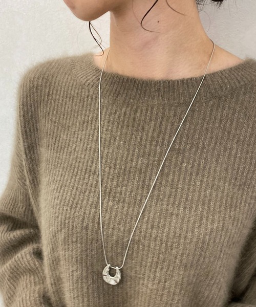 GOLDY（ゴールディ）の「【GOLDY/ゴールディ】ボリュームUトップネックレス（ネックレス・レディース・シルバー/ゴールド・FREE）」の9枚目の写真