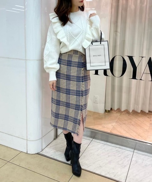 ROYAL PARTY(ロイヤルパーティー)の「チェックタイトスカート(スカート・レディース・ブルー/ベージュ・FREE)」の18枚目の写真