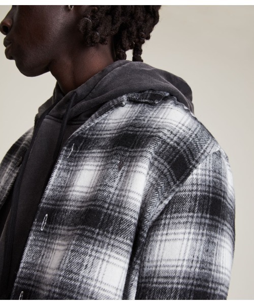 ALLSAINTS（オールセインツ）の「WESTFORK WOOL BLEND SHIRT | WESTFORK ウール ブレンド シャツ（シャツ/ブラウス・メンズ・ホワイト×ブラック・XS/S/M/L）」の4枚目の写真