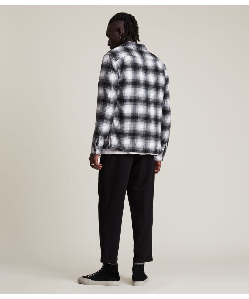 ALLSAINTS（オールセインツ）の「WESTFORK WOOL BLEND SHIRT | WESTFORK ウール ブレンド シャツ（シャツ/ブラウス・メンズ・ホワイト×ブラック・XS/S/M/L）」の7枚目の写真