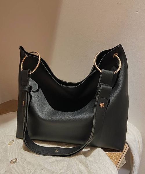 SETUP7(セットアップセブン)の「【SETUP7】シンプルワンショルダー KNF(ショルダーバッグ・レディース・ホワイト/ブラック/ダークブラウン/ベージュ・FREE)」の3枚目の写真