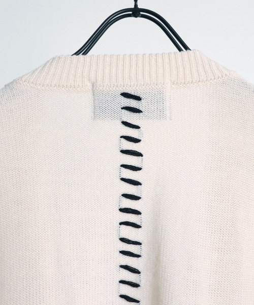 Confirm(コンファーム)の「ハンドステッチ ルーズシルエットカーディガン【Confirm】(カーディガン/ボレロ・メンズ・ナチュラル/ブラック/ブラウン/ブラック系その他/ホワイト系その他/パープル系その他・L/M)」の14枚目の写真