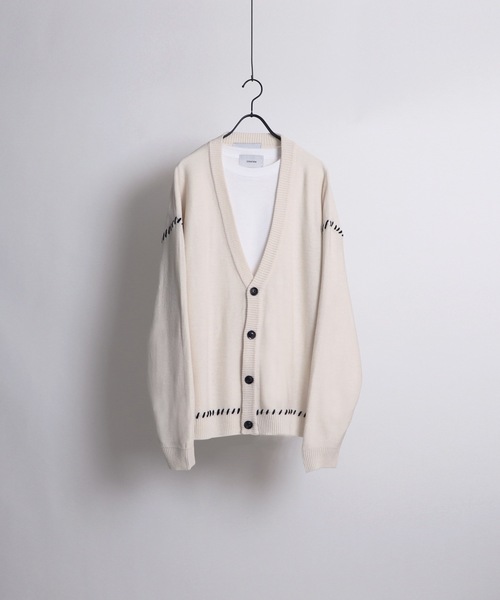 Confirm(コンファーム)の「ハンドステッチ ルーズシルエットカーディガン【Confirm】(カーディガン/ボレロ・メンズ・ナチュラル/ブラック/ブラウン/ブラック系その他/ホワイト系その他/パープル系その他・L/M)」の9枚目の写真