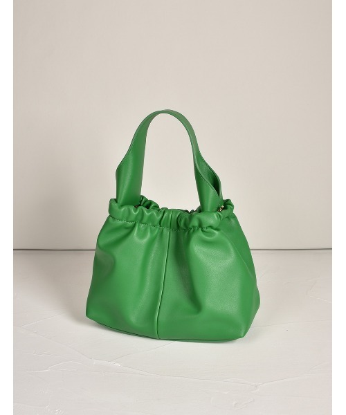 MONICA（モニカ）の「ウェーブハンドルミニバッグ（ショルダーバッグ・レディース・ブラック/グレイッシュベージュ/アイボリー/グリーン・FREE）」の9枚目の写真