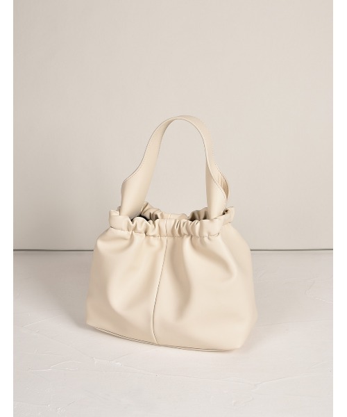 MONICA（モニカ）の「ウェーブハンドルミニバッグ（ショルダーバッグ・レディース・ブラック/グレイッシュベージュ/アイボリー/グリーン・FREE）」の6枚目の写真