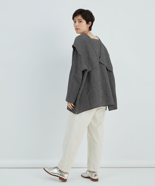 conges payes ADIEU TRISTESSE（コンジェ ペイエ アデュートリステス）の「ダーツヘムパンツ（その他パンツ・レディース・チャコール/キナリ・38）」の7枚目の写真