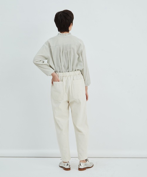 conges payes ADIEU TRISTESSE（コンジェ ペイエ アデュートリステス）の「ダーツヘムパンツ（その他パンツ・レディース・チャコール/キナリ・38）」の16枚目の写真