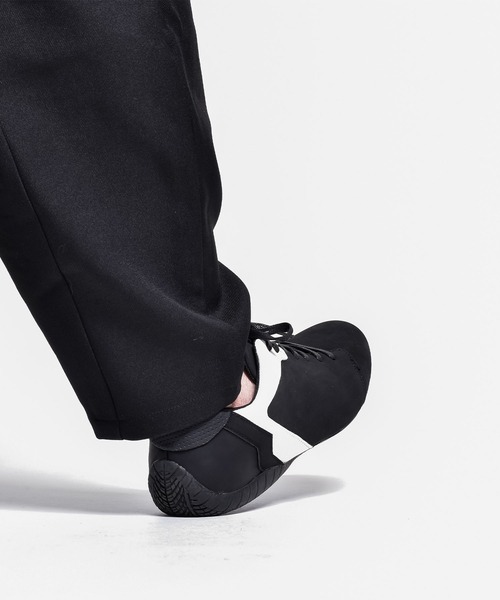 SVEC（シュベック）の「ドライビングシューズ / レーシング スニーカー（スニーカー・メンズ・ブラック/ブラック×ホワイト/ブラック系その他/ホワイト/ブラック×レッド/ブラック×グレー/ブラック×イエロー/ブラック系その他5/ブラック系その他3/ブラック系その他6/ブラック系その他4/レッド系その他/ブラック系その他2・44/40/41/42/43/45）」の22枚目の写真