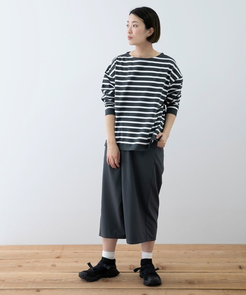 EKAL（エカル）の「EKAL　コハニングボーダーTシャツ（Tシャツ/カットソー・レディース・ブラック系その他/ブラウン系その他/オレンジ系・FREE）」の9枚目の写真