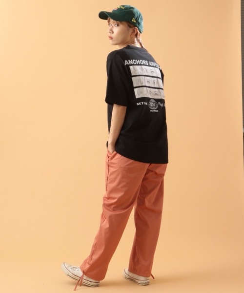 AVIREX(アヴィレックス)の「ガールズ アイ パッチ Tシャツ/GIRLS EYE PATCH T-SHIRT(Tシャツ/カットソー・レディース・ホワイト/ブラック/ベージュ/サックスブルー・MEDIUM/LARGE/X-LARGE)」の20枚目の写真