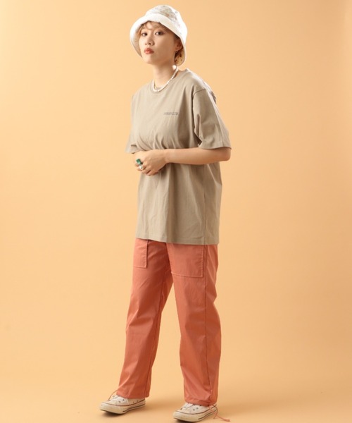 AVIREX(アヴィレックス)の「ガールズ アイ パッチ Tシャツ/GIRLS EYE PATCH T-SHIRT(Tシャツ/カットソー・レディース・ホワイト/ブラック/ベージュ/サックスブルー・MEDIUM/LARGE/X-LARGE)」の22枚目の写真