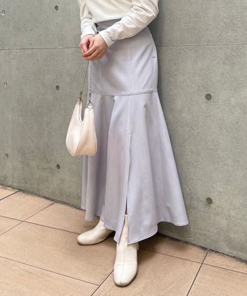 one after another NICE CLAUP(ワンアフターアナザーナイスクラップ)の「Sサイズあり スリットマーメイドスカート(スカート・レディース・ネイビー/ブルー/アイボリー/グレー系その他・SMALL/MEDIUM)」の2枚目の写真