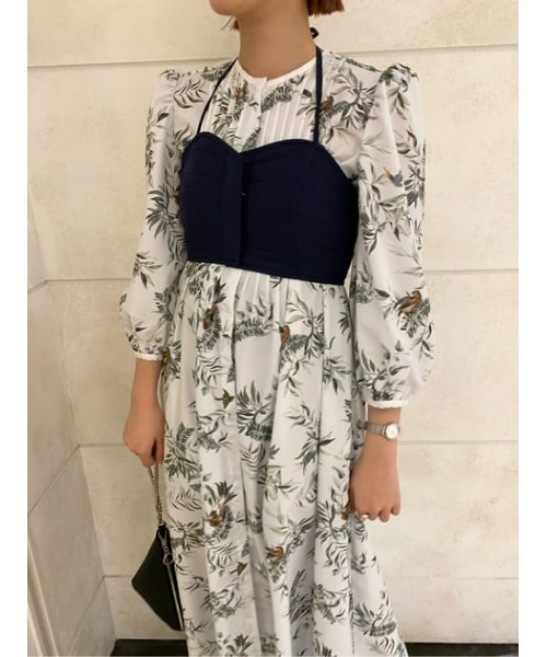 MOUSSY(マウジー)の「HALTER NECK ビスチェ(ベスト・レディース・ネイビー/ライトベージュ・1/2)」の21枚目の写真