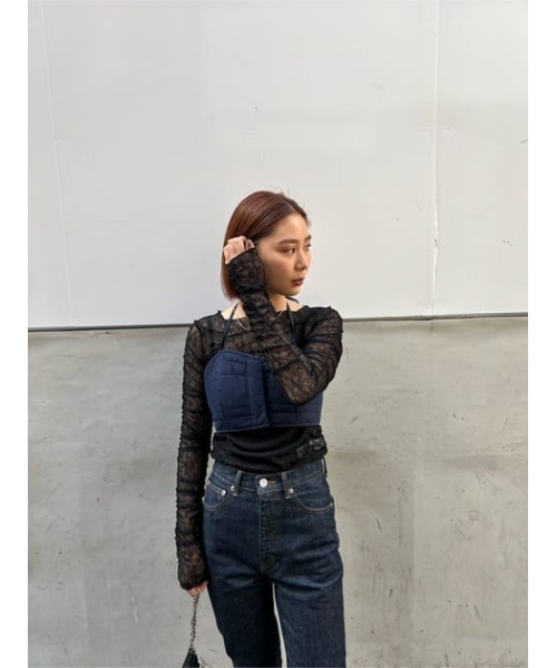 MOUSSY(マウジー)の「HALTER NECK ビスチェ(ベスト・レディース・ネイビー/ライトベージュ・1/2)」の18枚目の写真
