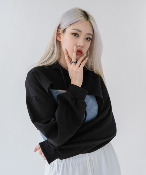 【GANNI】ブラックプードルグラフィッククロップドTシャツ セール】 GANNI コットン プリントTシャツ （Tシャツ