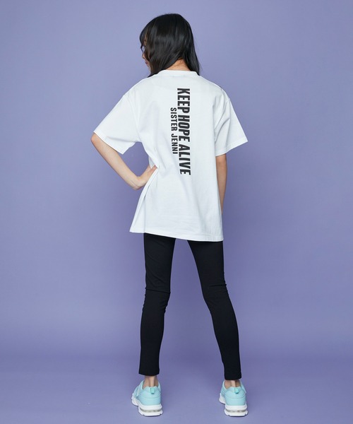 SISTER JENNI（SISTER JENNI）の「刺しゅうポケットBIGTシャツ（Tシャツ/カットソー・キッズ・グリーン/オフホワイト/ベージュ・130cm/140cm/150cm/160cm）」の5枚目の写真