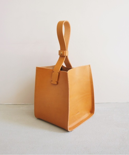 TIDEWAY(タイドウェイ)の「NUME ONE HAND TOTE(トートバッグ・レディース・ブラック/その他/チョコ/キャメル・FREE)」の4枚目の写真