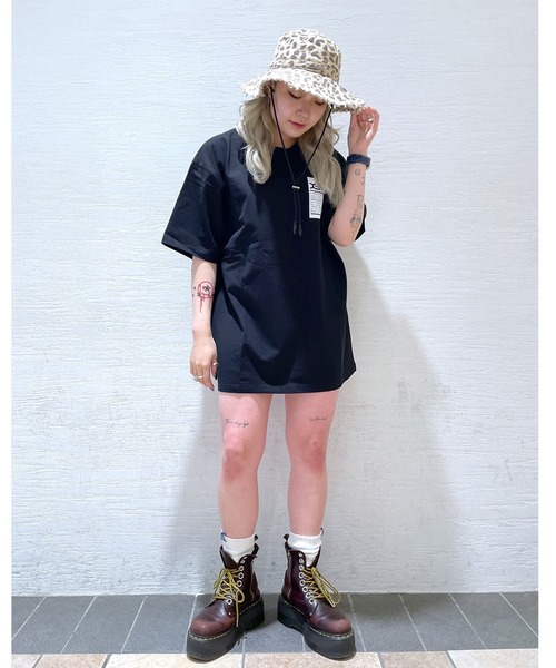 X-girl（エックスガール）の「WORDS FACE S/S TEE/ワーズフェイス　Tシャツ（Tシャツ/カットソー・レディース・ホワイト/ブラック・S/M/L/XL）」の21枚目の写真