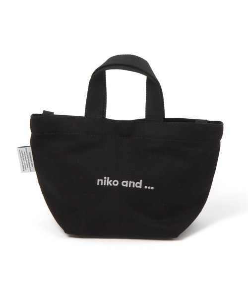 niko and...（ニコアンド）の「オリジナルニコロゴ刺繍ショルダーバッグ【ニコロゴトート】（ショルダーバッグ・レディース・ブラック/オフホワイト/セージグリーン/ベージュ/グリーン・0）」の19枚目の写真