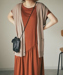 un dix cors | レイヤードで上級者　深Vネックニットベスト(ベスト)